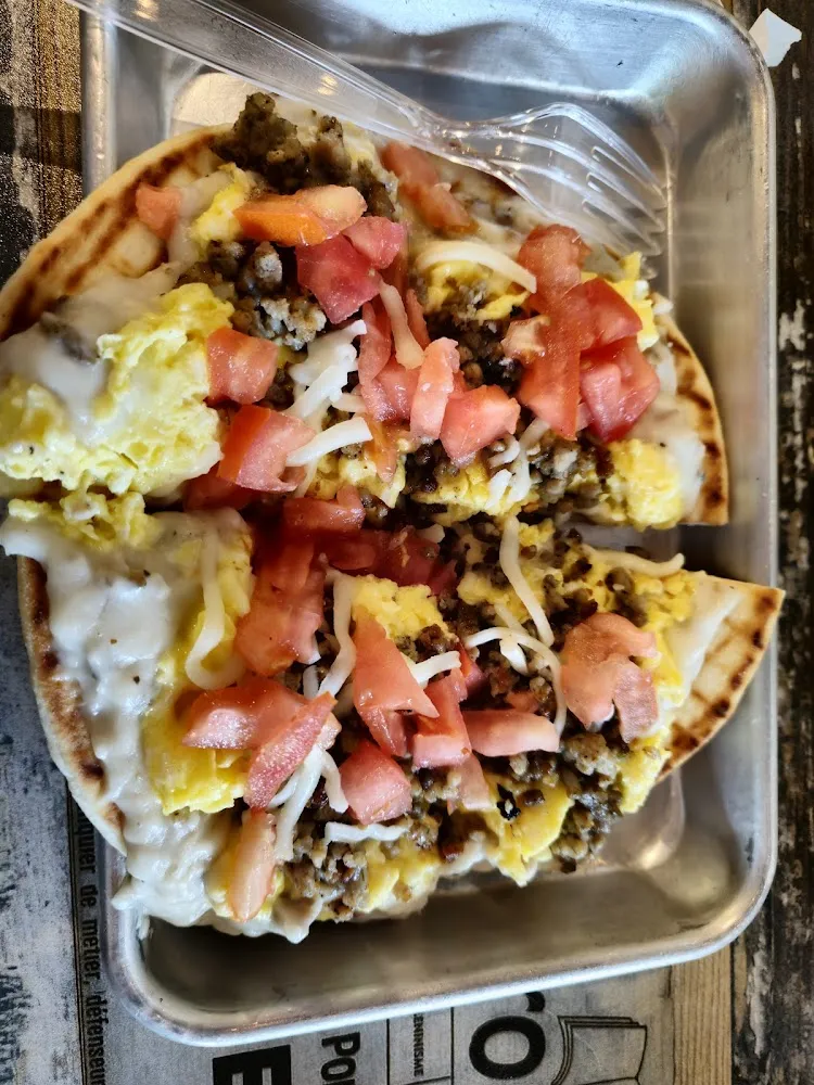 Grilled Breakfast Pizza